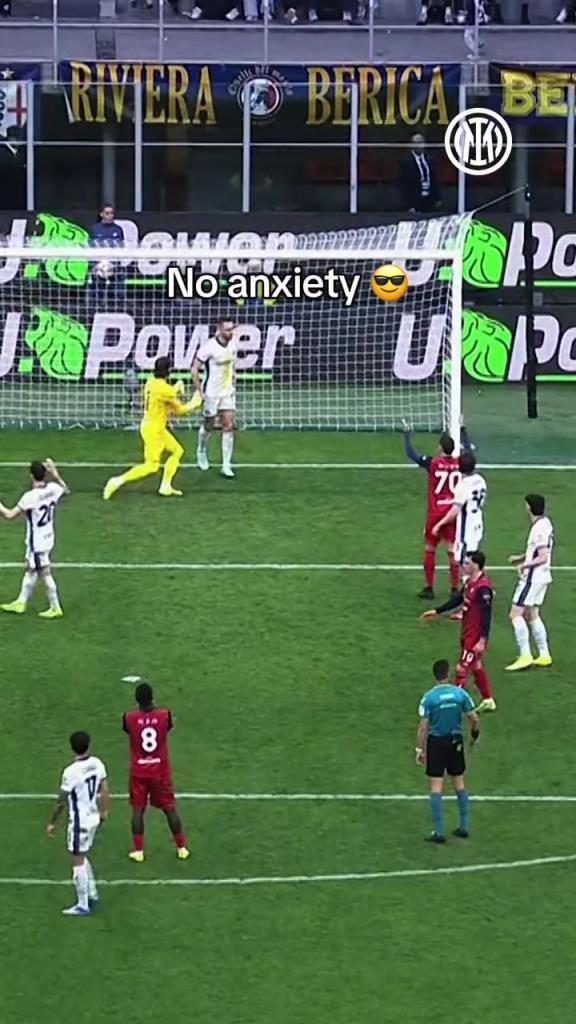 索默直呼專業(yè)，德弗里這次頭球解圍堪比一粒進(jìn)球